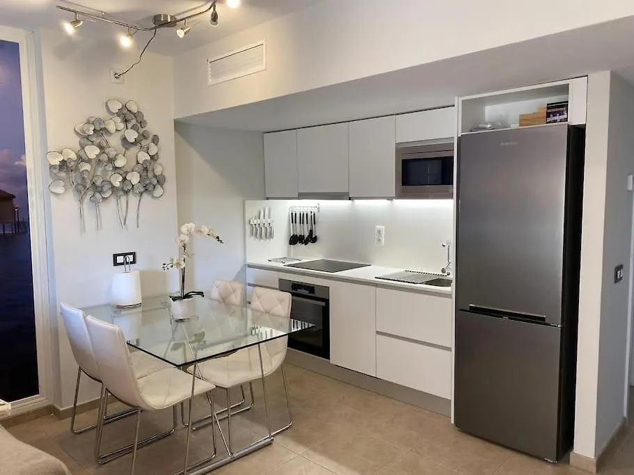 Piso De 2 Habitaciones, 3 Piscinas Y Cerca Del Mar Roses